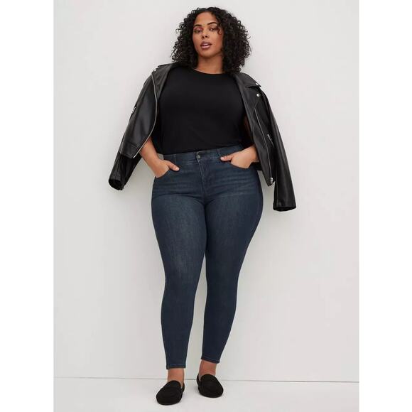 Torrid Bombshell Skinny Jeans Plus Size 10 Premium Stretch Denim - Picture 1 of 12